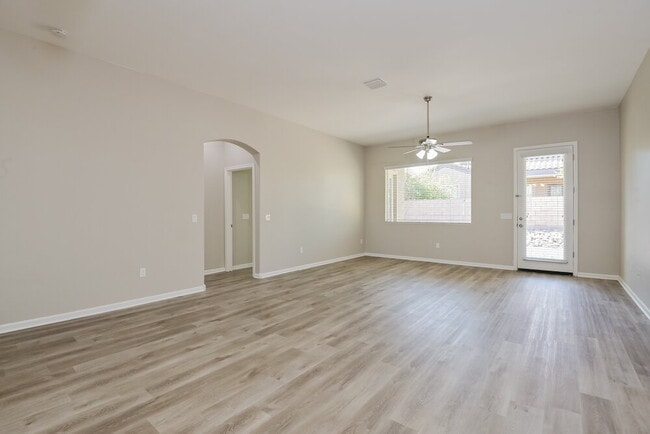 Photo - 7129 W Dupont Way