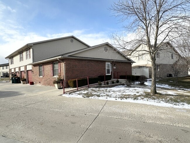 Photo - 1227 Leon Way