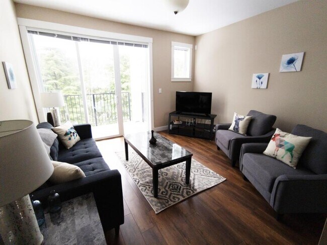 Photo - 2 bedroom in Kitimat BC V8C 2N9