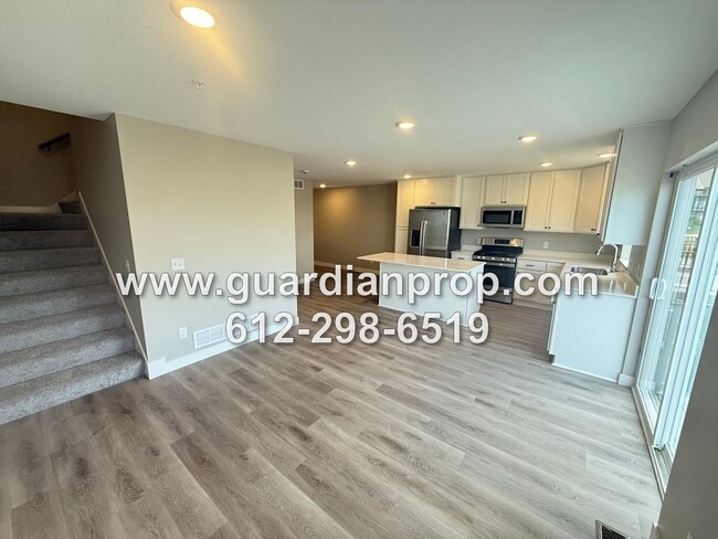 Building Photo - Luxury New Construction Townhouse Availabl...