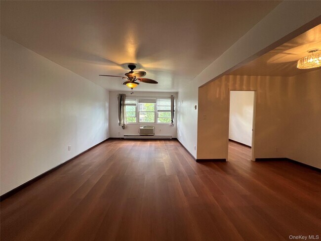 Photo - 209-14 23rd Ave Unit 3FL