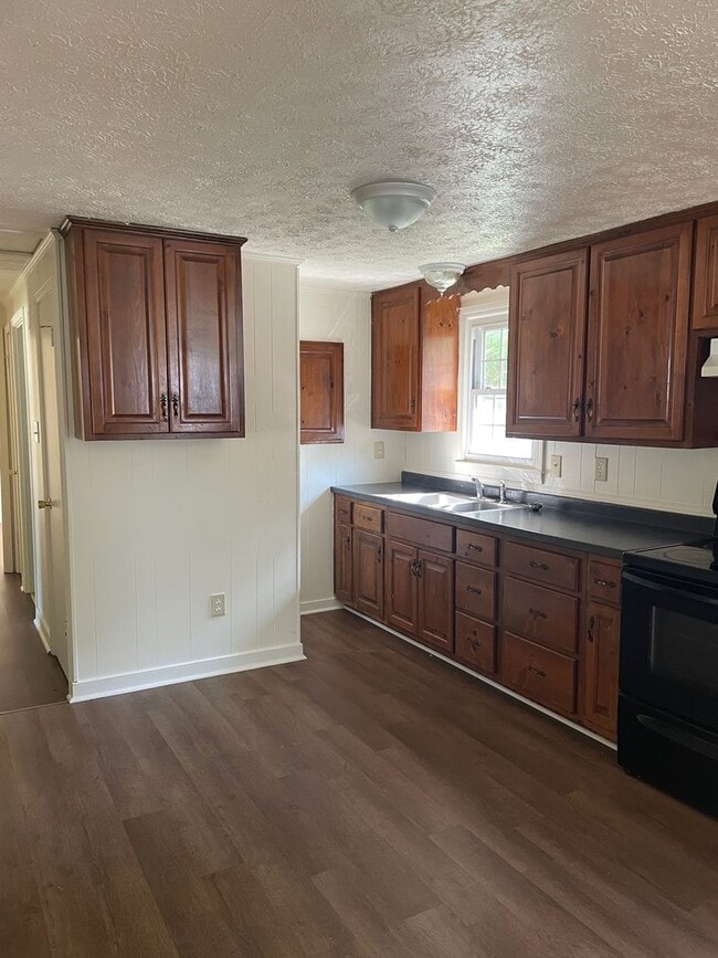 Photo - 207 Belvidere St