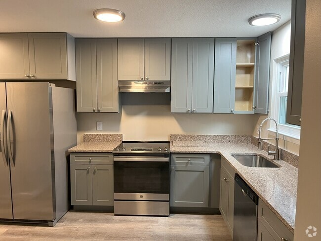 Building Photo - 91 5th Ave Unit 9 Rental