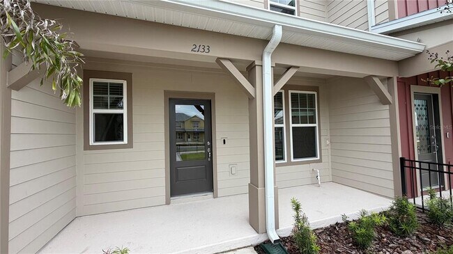 2133 Southbury Dr