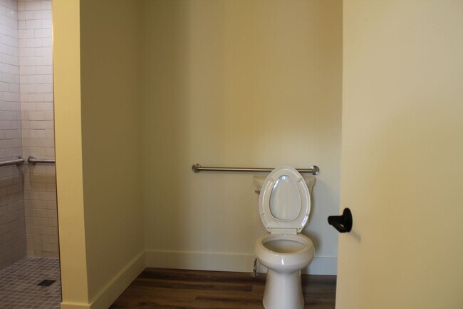 Photo - The Twin Unit 2