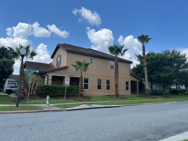 Photo - Spectacular 5/4 with 3 car garage home in Winter Garden