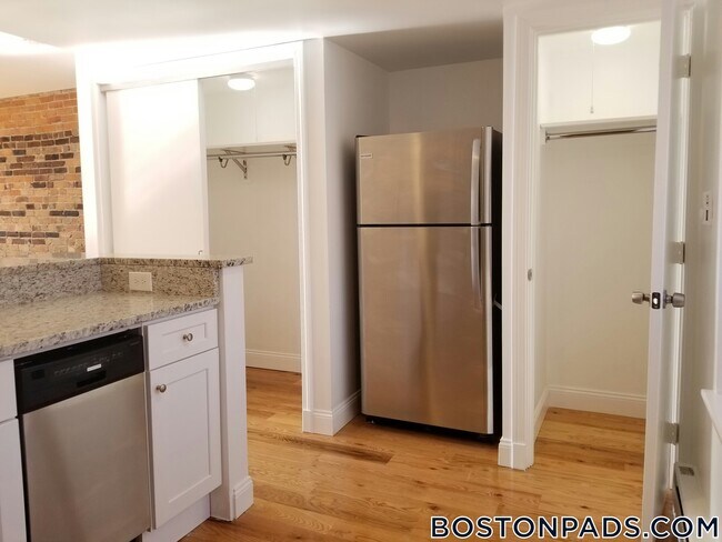 Photo - 40 Medford St Unidad 2