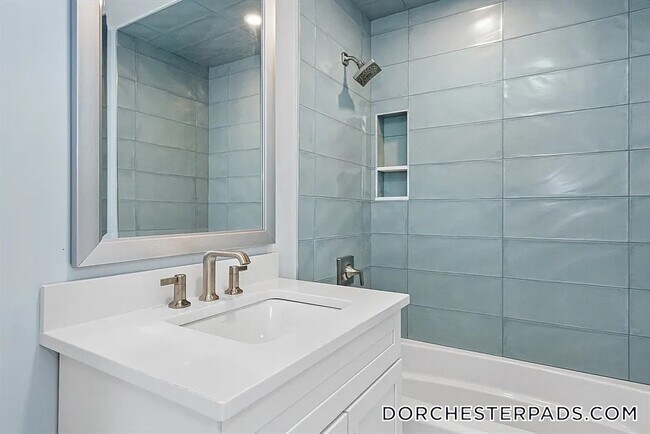 Photo - 19 Chase St Unit 2