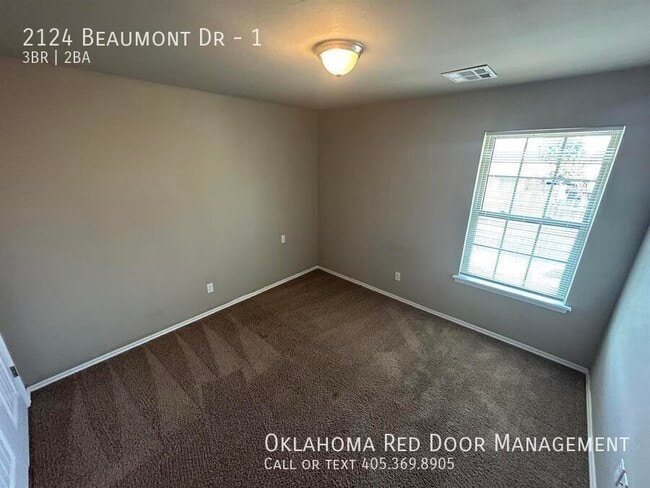 Photo - 2124 Beaumont Dr