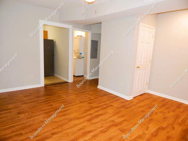 Photo - 2284 Alvin Dr NW