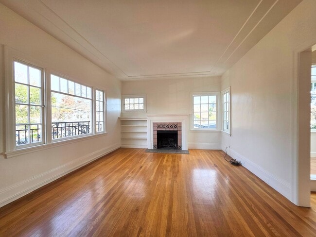 Photo - Welcome to your new 3BR home in Glenview!