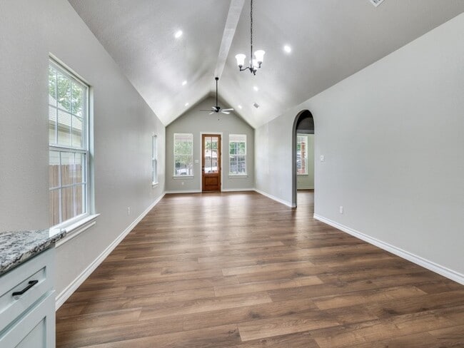 Photo - 2904 8th Ave
