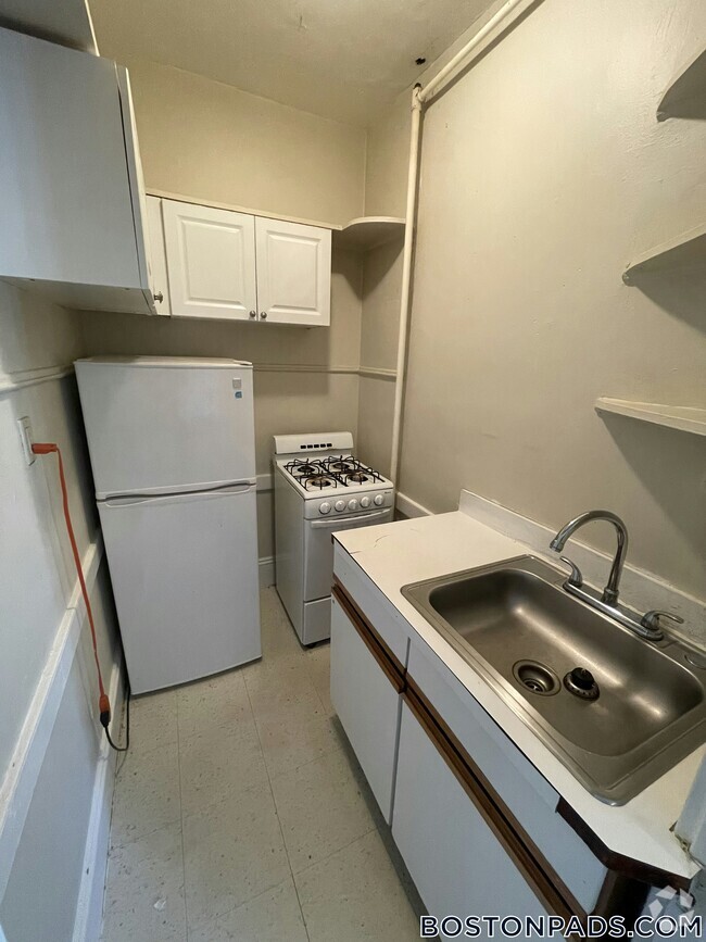 Building Photo - 11 Queensberry St Unit 29 Rental