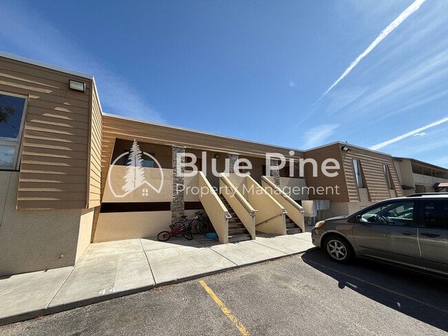 Building Photo - 1432 E 17th St Unit 2 Rental