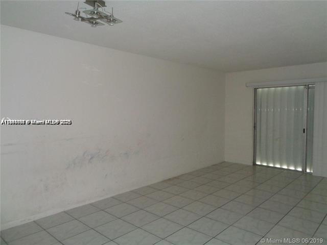 Photo - 15225 NE 6th Ave Unidad B207