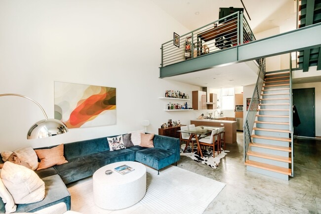 Photo - 1220 N Orange Grove Ave Condo