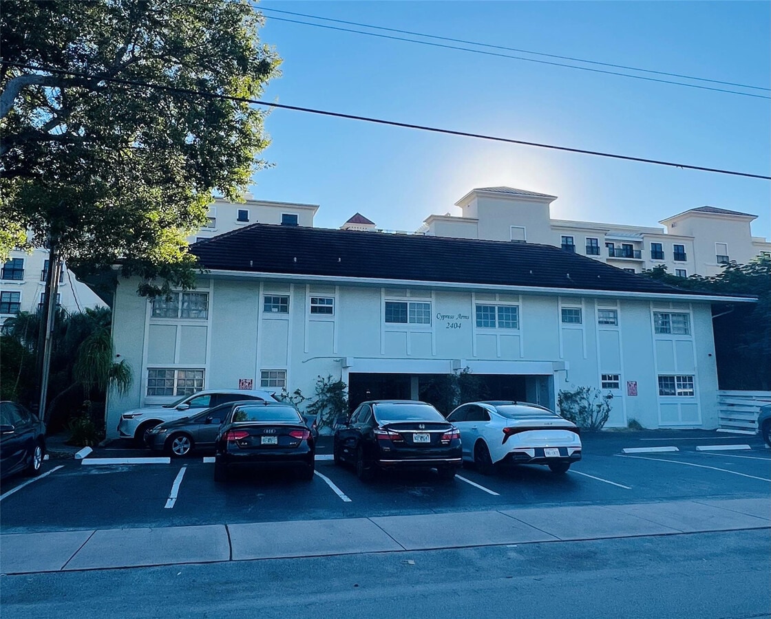 Photo - 2404 NE 33rd Ave Unidad 11