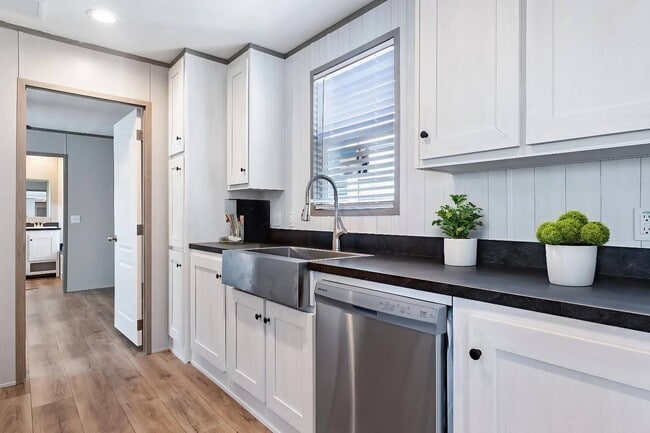 Photo - 217 Timothy Trl