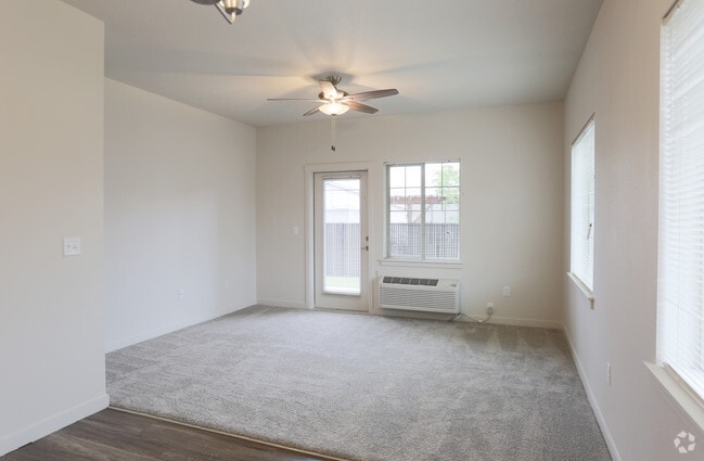 Forestplace Apartment Homes