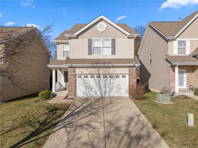 Photo - 467 Parkgate Dr