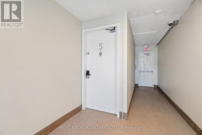 Photo - 1 Elgin St N Unit #5