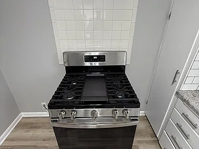 Photo - 221 N 33rd St Unit #2