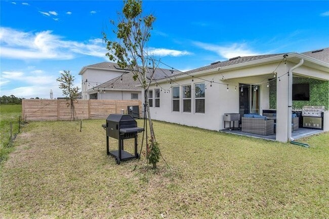 Photo - 18863 Rawson St