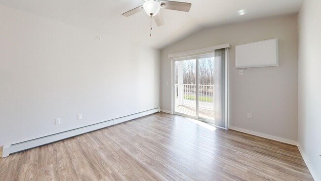 Photo - Riverbank Apartments