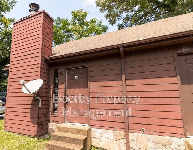Building Photo - 22 S Germantown Rd Rental
