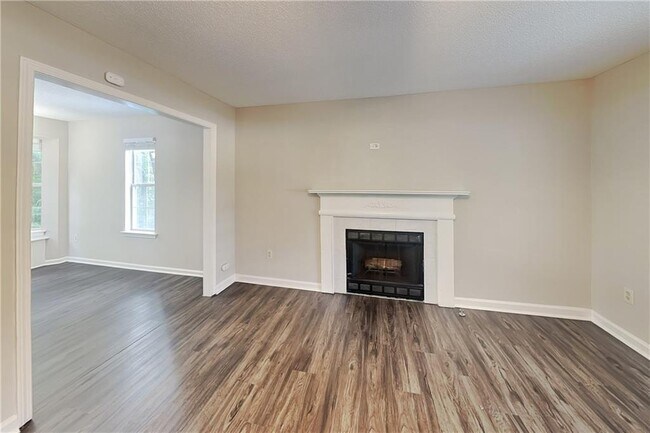 Photo - 125 Azalea Dr