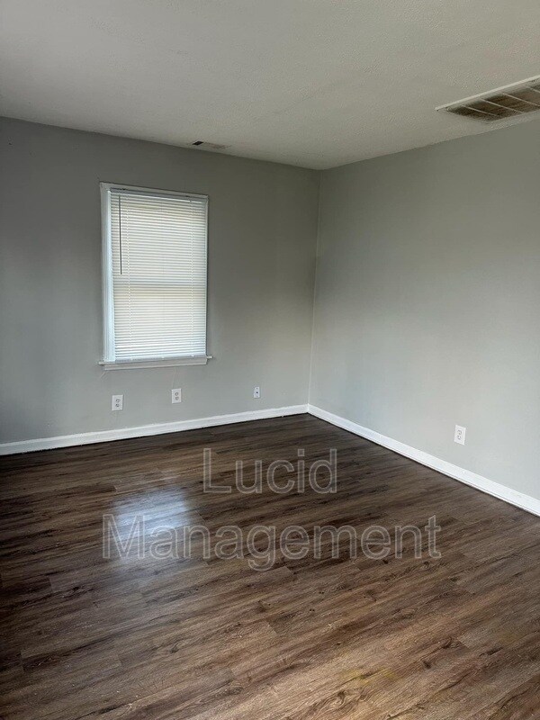 Photo - 3601 Parthenia Ave