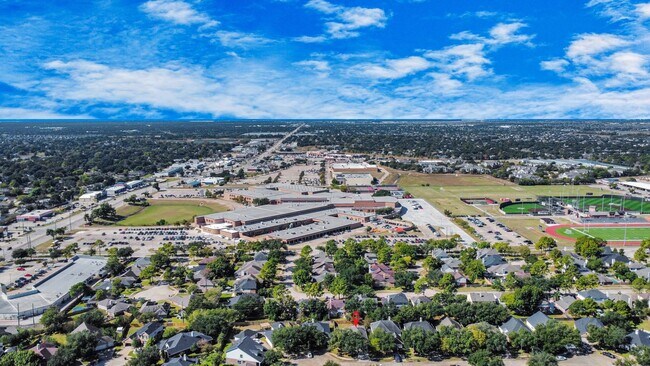 Photo - 7207 Glenbank Way