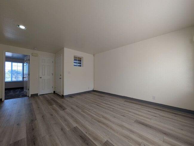 Photo - Newly Renovated 1-Bedroom, 1-Bath Apartment Off Bailey Hill Road!
