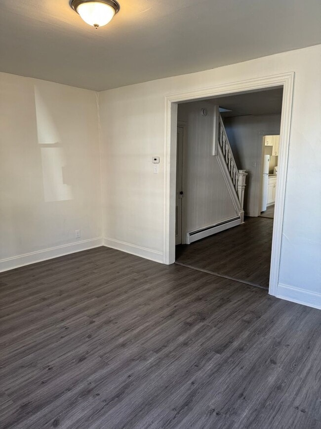 Photo - 3 Bedroom / 1 Bathroom Home in Allentown!