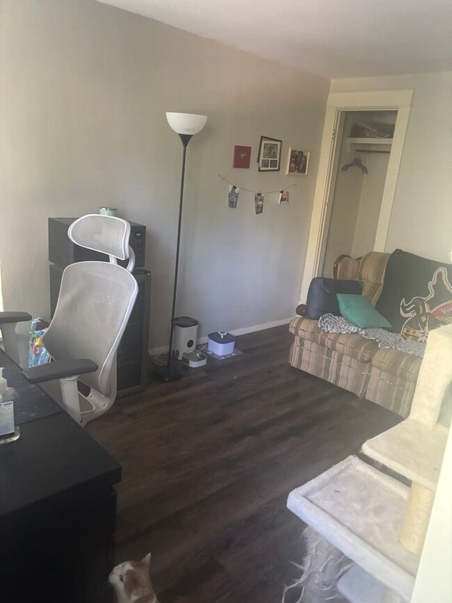 Photo - 931 Dewey St Unit 931 1/2