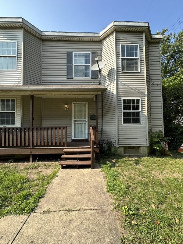 Photo - 7011 Irvington Ter Townhome