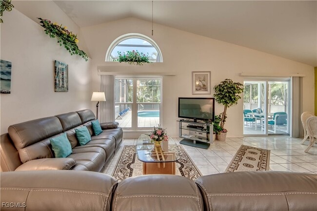 Photo - 4406 SW 25th Ave