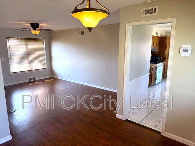 Photo - 3025 NW 67th St