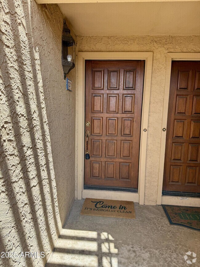 Building Photo - 10410 N Cave Creek Rd Rental