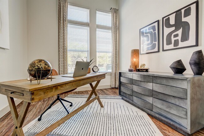 Dormitorio espacioso - Davis at the Square