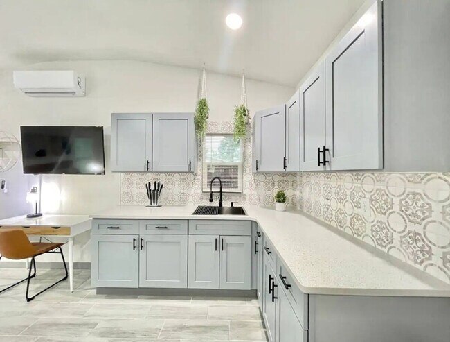 Photo - 1221 Corbett Ln Unidad ID1094190P