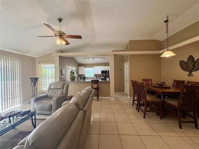 Photo - 17744 Esprit Dr