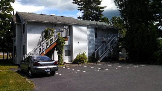 Photo - 2 Bedroom, 1 Bathroom Apartment Unit 2