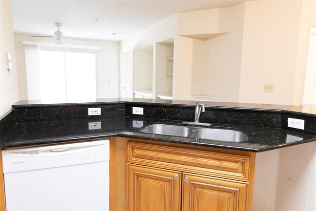 Photo - 822 Camargo Way Unit 208