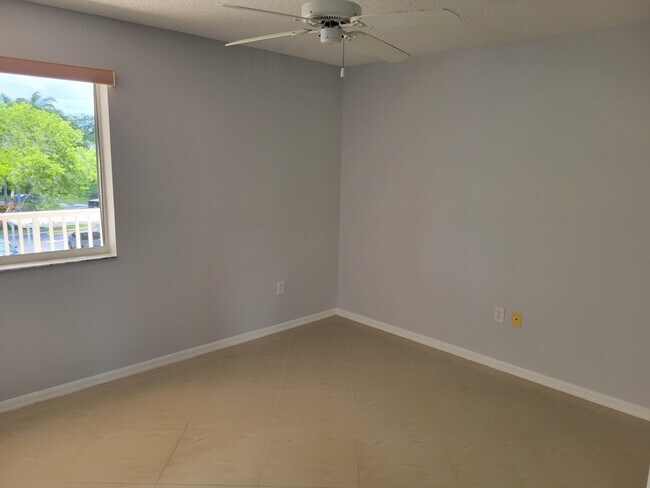 Photo - 7878 Trent Dr Unit 308