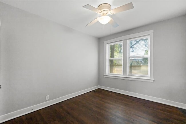 Photo - 2520 W Belle Plaine Ave Unit 2