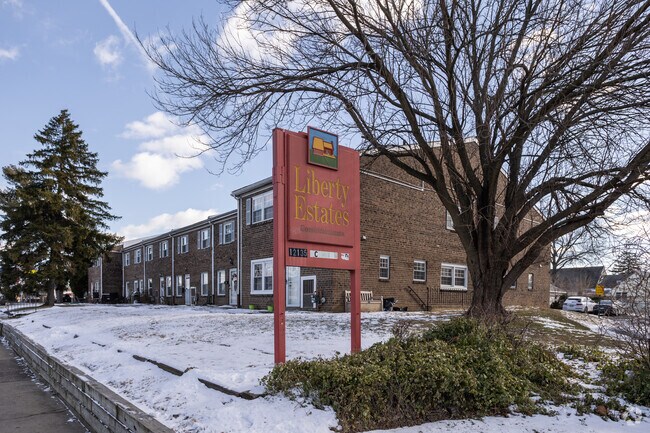 Photo - Liberty Square Condos