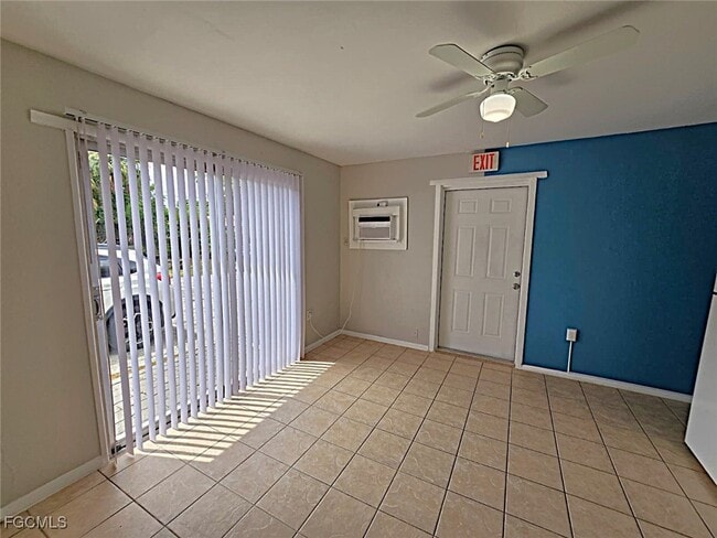 Photo - 1956 Grove Ave