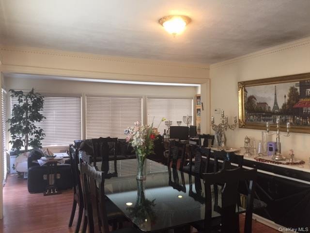 Photo - 149 Lakeside Dr E