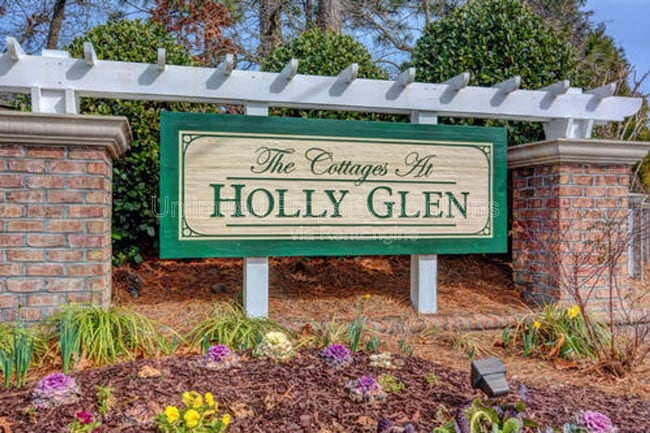 Photo - 5013 Gorham Ave